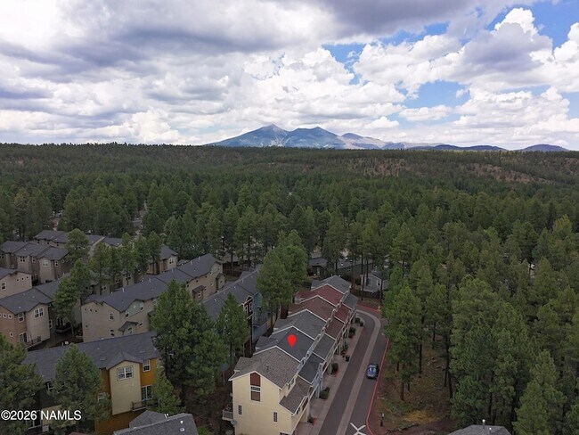 Building Photo - 2382 W Cripple Creek Dr