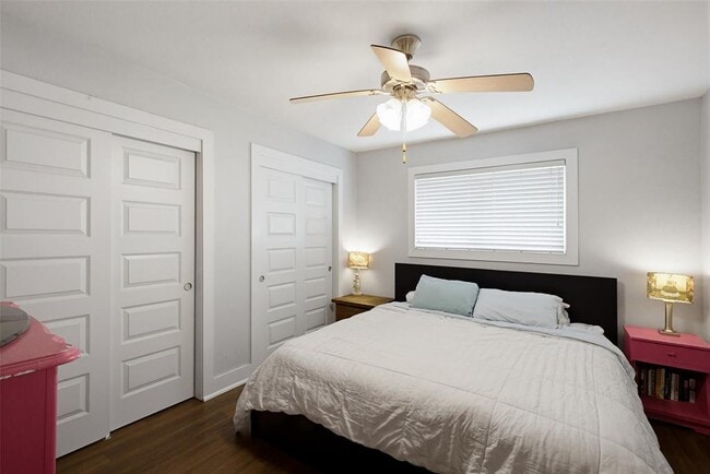 Building Photo - 3815 Guadalupe St