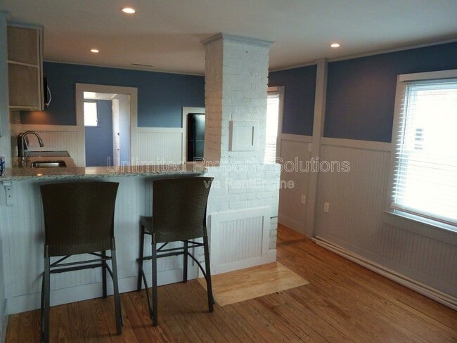 Building Photo - 204 Cape Fear Blvd