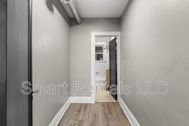 Building Photo - 5618 S Grand Blvd