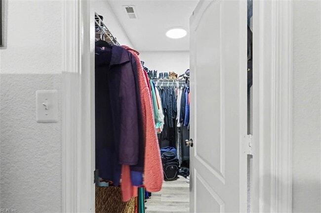 Building Photo - 326 Sedium Ln