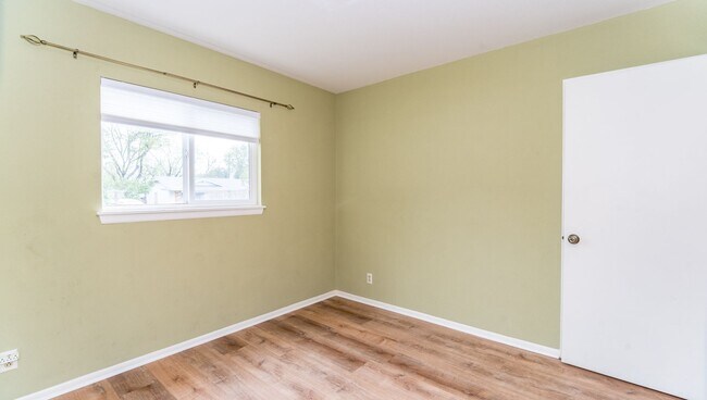 Building Photo - 3-BEDROOM IN SUNGATE, NORTH EAST ISD