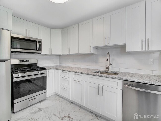 Building Photo - 2302 Timber Ridge Ct