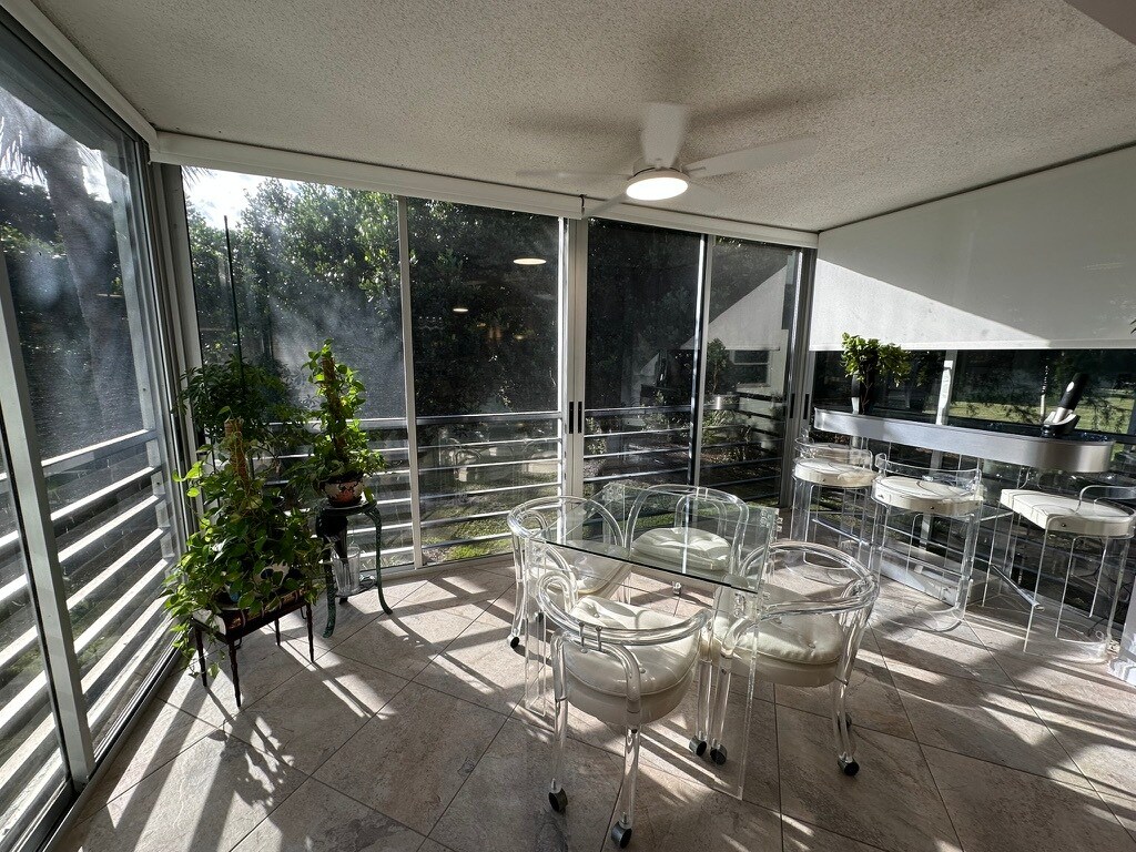 Lanai Area - 933 Cypress Grove Dr