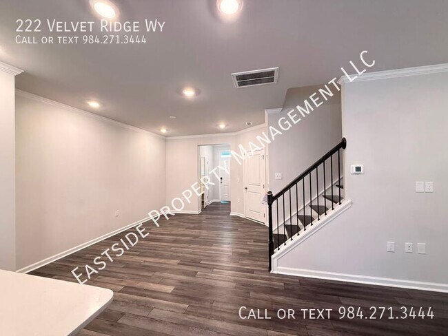 Building Photo - 222 Velvet Rdg Wy