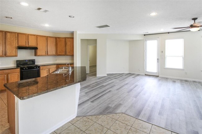 Building Photo - 4519 Ashberry Pine Ln
