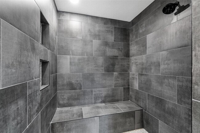 Building Photo - 5901 Denver St NE