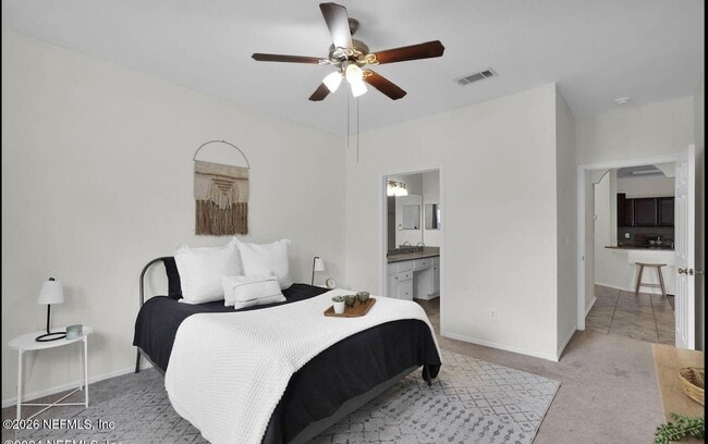 Building Photo - 13810 Sutton Park Dr N