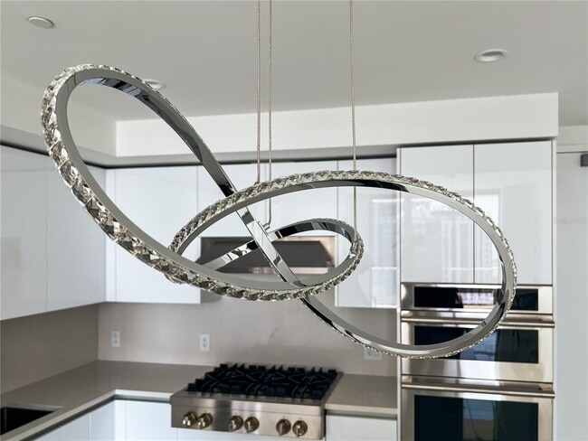 Building Photo - 400 Central Ave