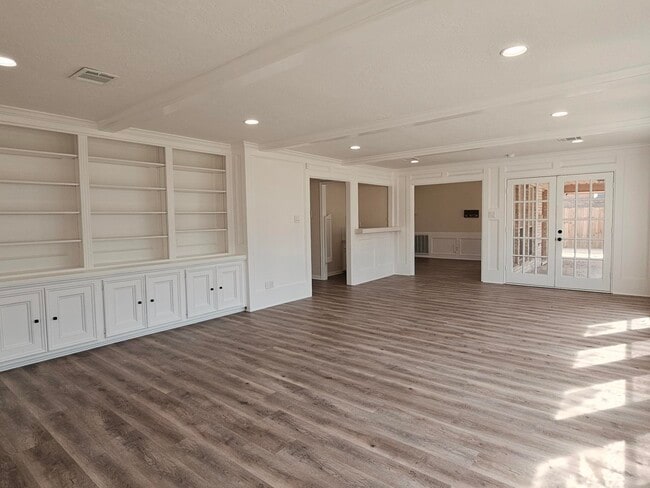 Building Photo - 16627 Aldenham Pl