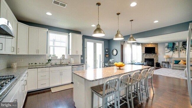 Building Photo - 24855 Bradford Forest Dr