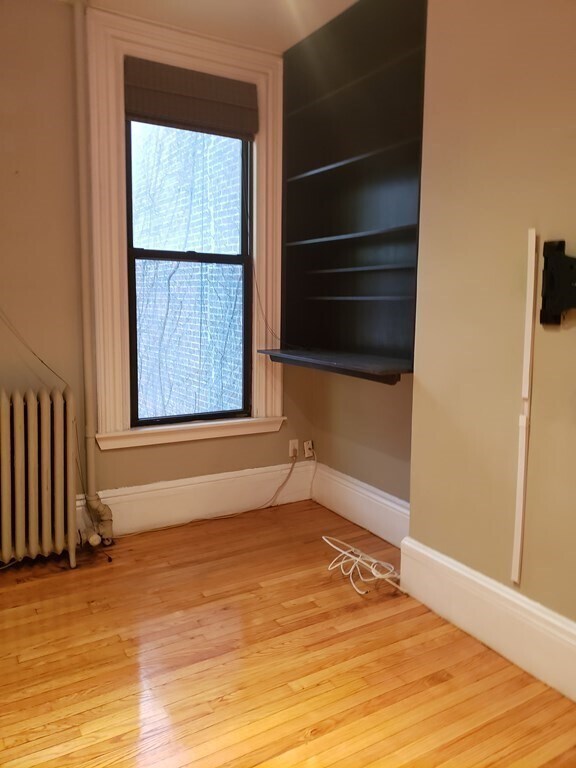 Building Photo - 141 Arlington St