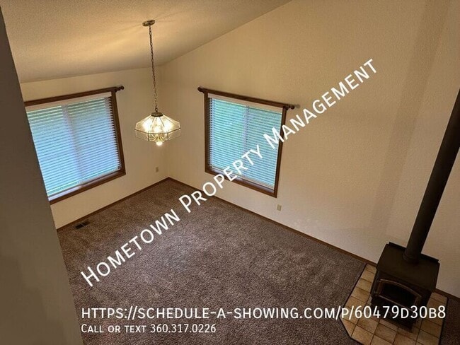 Building Photo - 8526 Oxford Ave SE