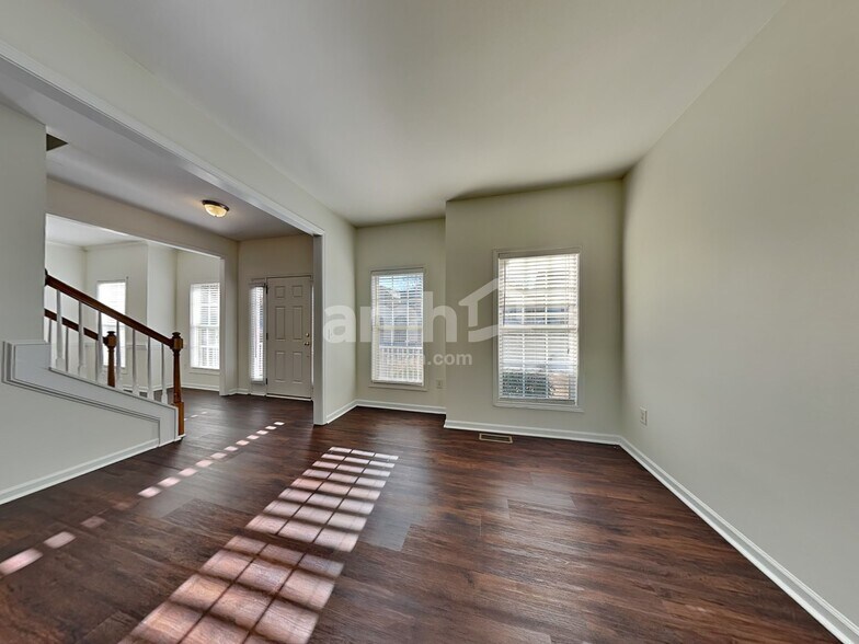 Building Photo - 508 Goatsbeard Ct