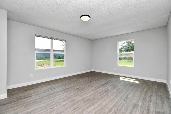Building Photo - 1030 San Felipe Rd
