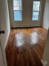Building Photo - 4392 Park Ave