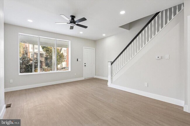 Building Photo - 5518 Chew Ave