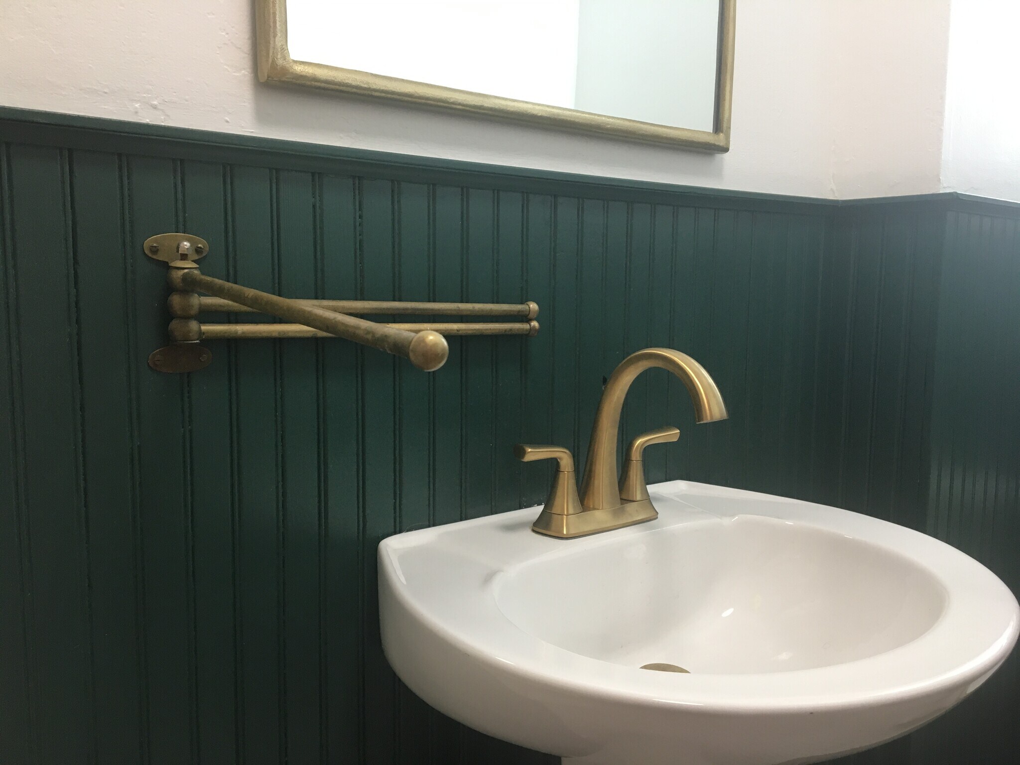 Building Photo - 213 Covington Ave