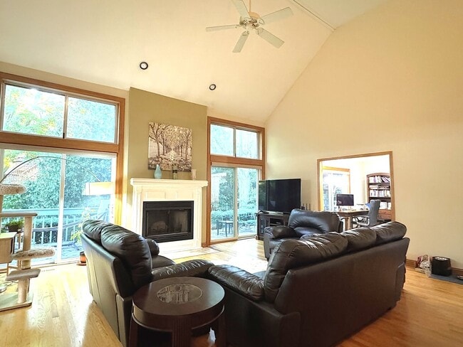 Building Photo - 3824 Patty Berg Ct