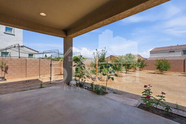 Building Photo - 5320 W Hardtack Trl