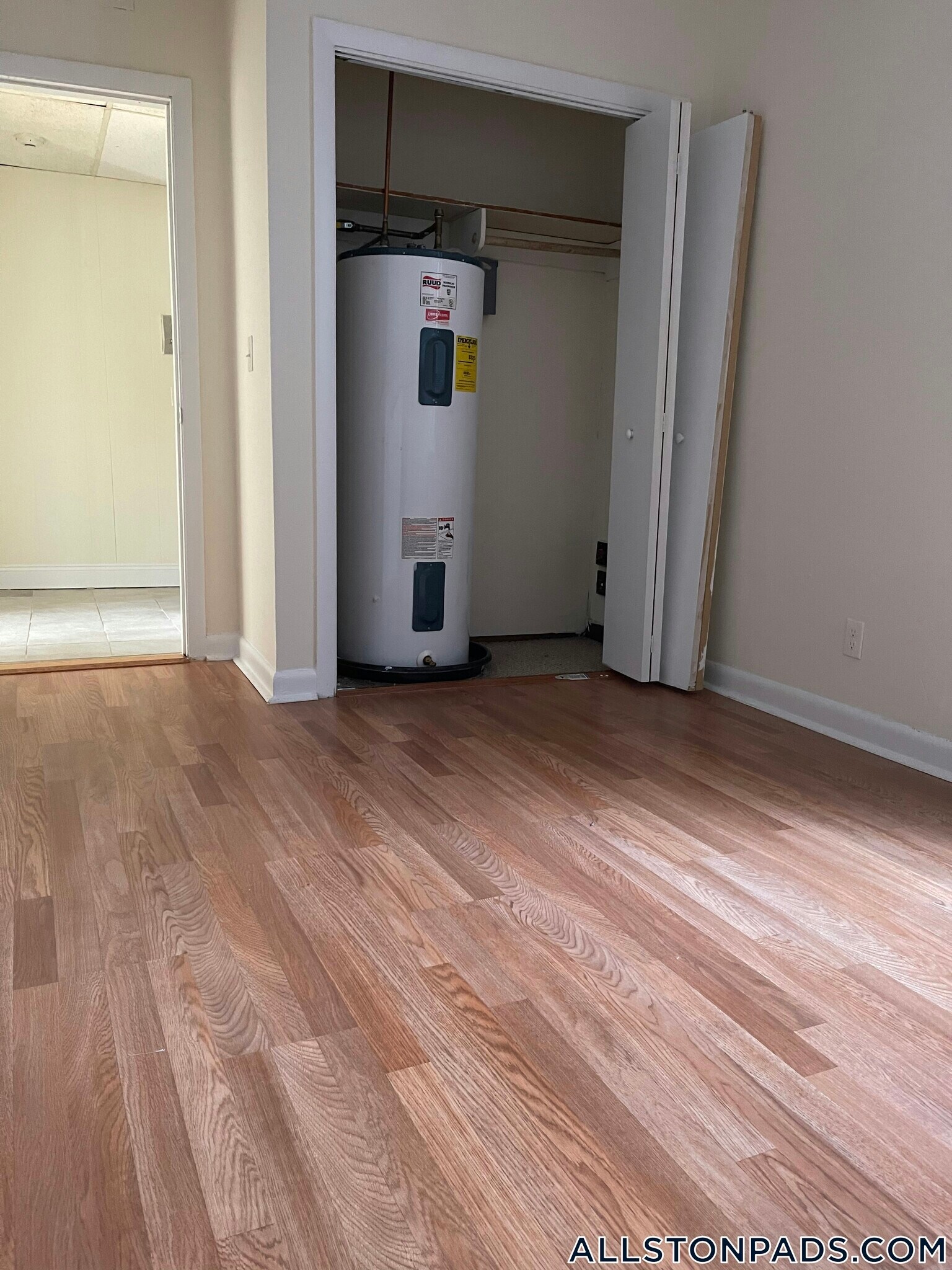 Building Photo - 1137 Commonwealth Ave