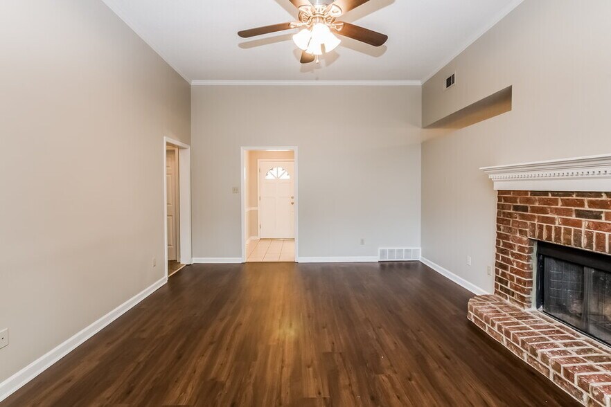 Building Photo - 2659 Country Downs Ln