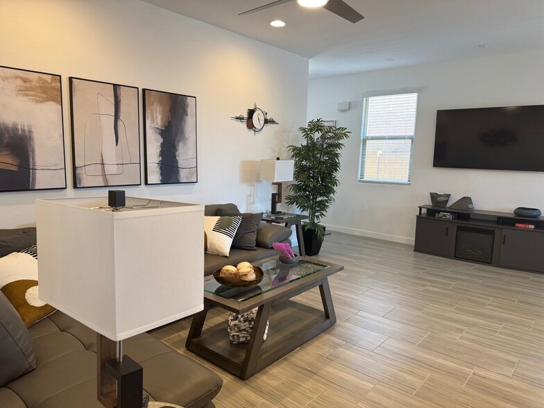 Another view of living room - 8957 W Palo Verde Dr