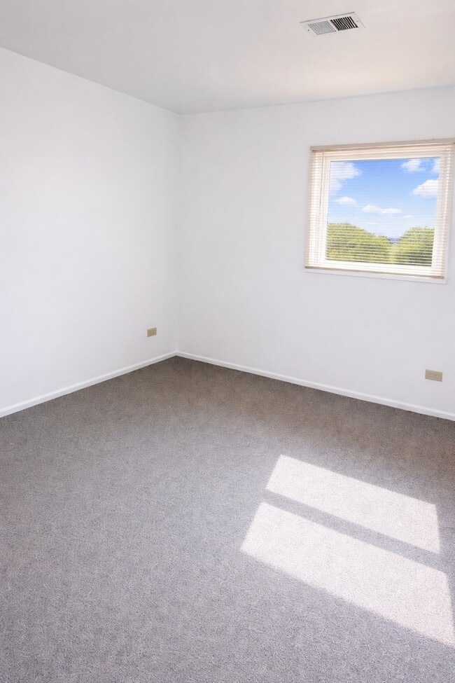 Building Photo - 4020 216th St