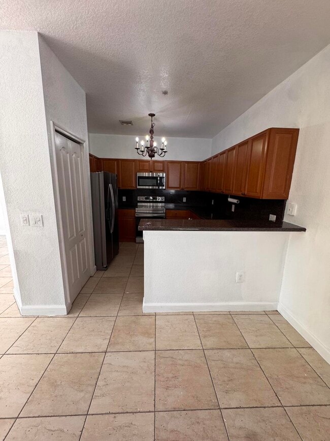 Building Photo - 1118 Shoma Dr