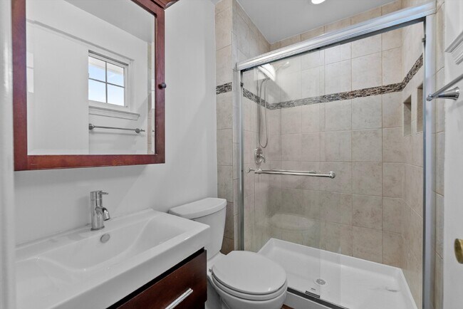 Building Photo - Welcome to this fantastic Colonial home, nestled in a quiet cul-de-sac and featuring an optional ...