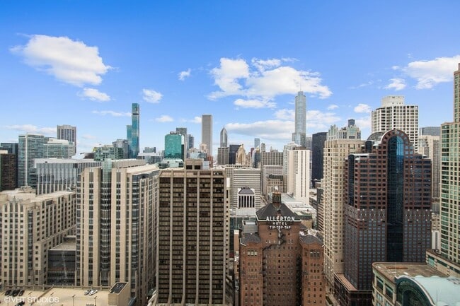 Building Photo - 161 E Chicago Ave