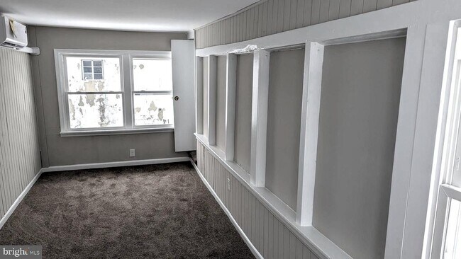 Building Photo - 1430 Hurffville Rd