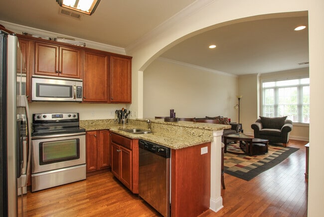 Building Photo - 5930 Obrien Ave