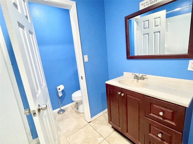 Building Photo - 8302 Coastway Ln