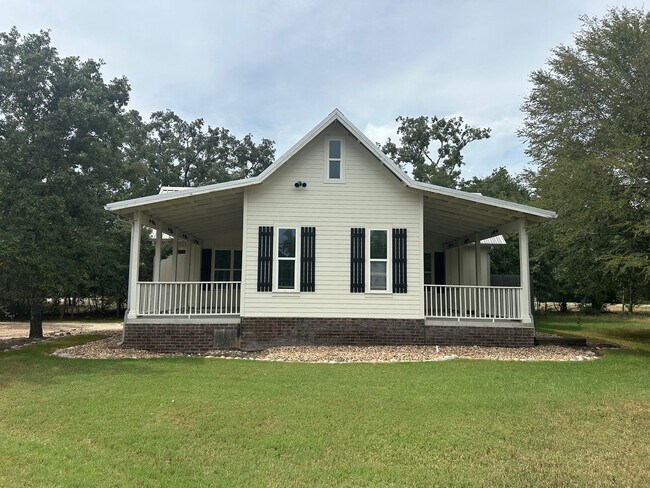Building Photo - 5412 Raymond Stotzer Pkwy