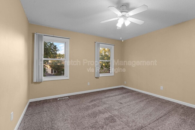 Building Photo - 11860 Shallowbrook Dr