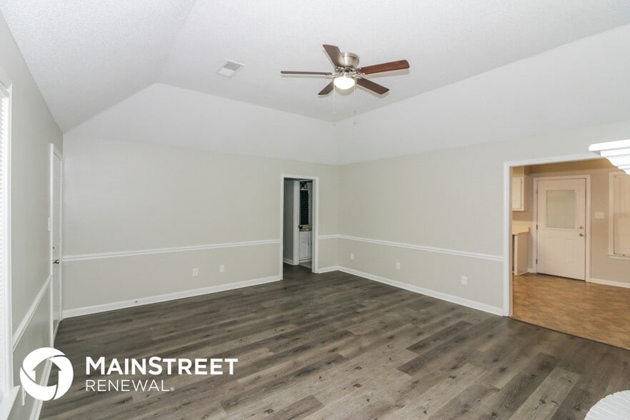 Building Photo - 6155 Cherokee Dr