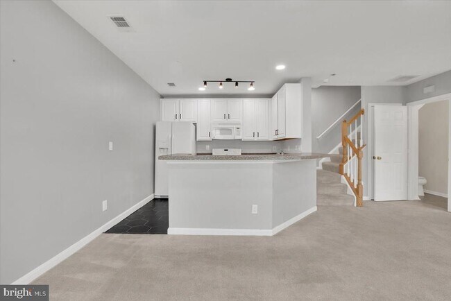Building Photo - 5995 Terrapin Pl