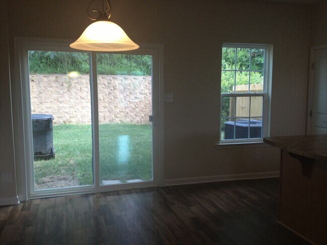 Building Photo - 3919 Beethoven Ct