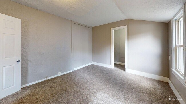 Building Photo - 6011 Pear Ave