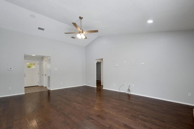 Building Photo - 6307 Smith Oak Trail