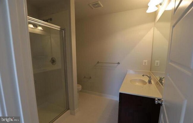 Building Photo - 2419 Auden Dr