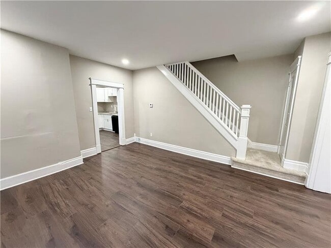 Building Photo - 417 Bartram Ave