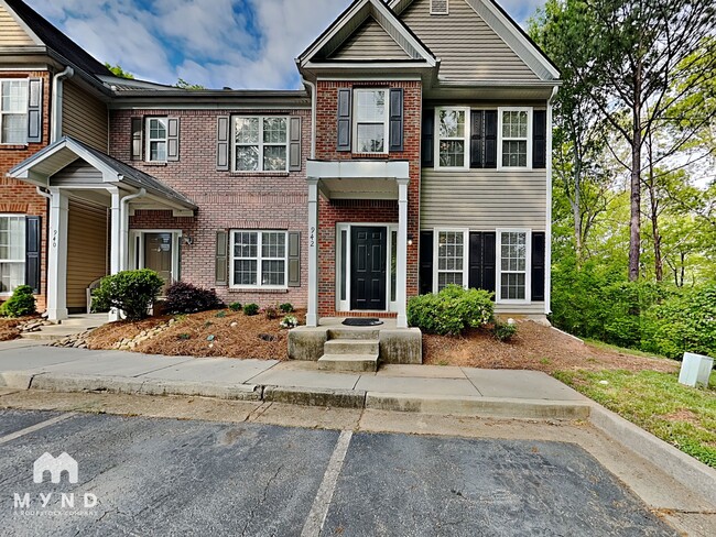 Building Photo - 942 Tree Creek Pkwy