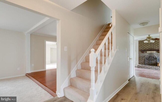 Building Photo - 12856 Fantasia Dr