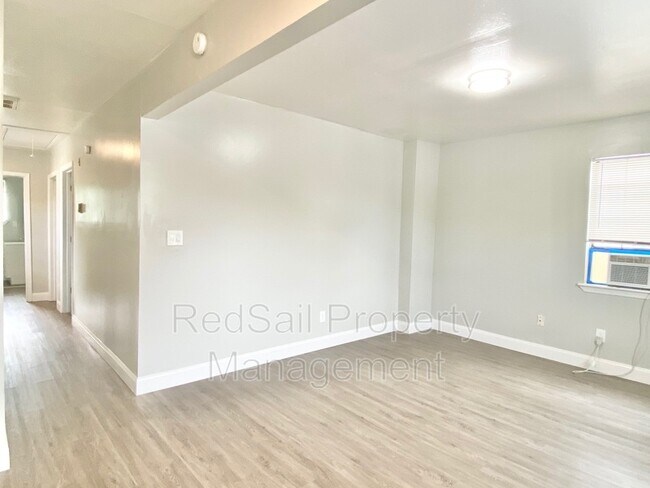 Building Photo - 1240 24th St