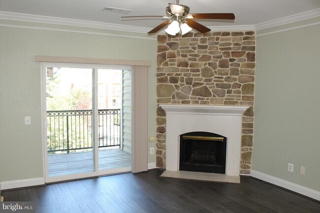 Building Photo - 1580 Spring Gate Dr.
