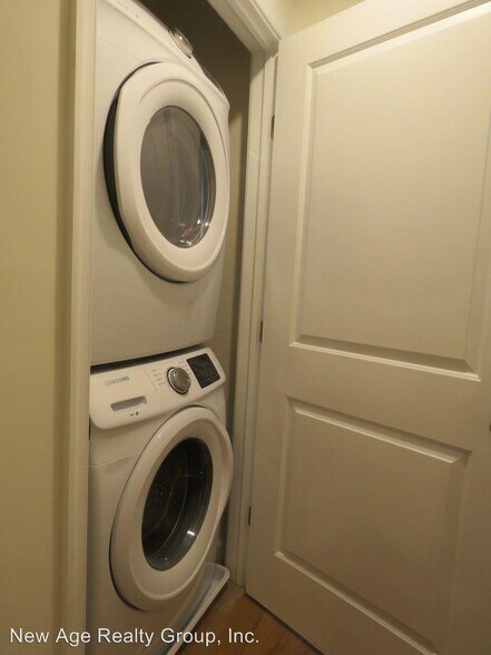 LAUNDRY AREA - 303 NORTH 41ST STREET 1ST FLOOR REAR