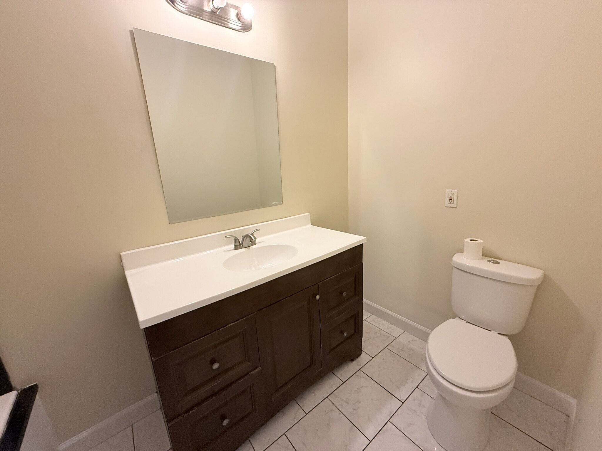 Building Photo - 1029 Thomas V Bryant Dr