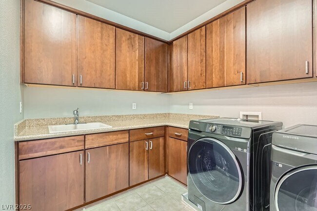 Building Photo - 11280 Granite Ridge Dr